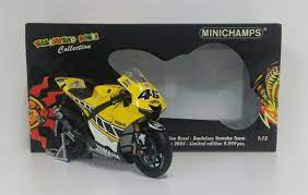 1:12 Minichamps #46 Valentino Rossi Yamaha YZR M1 Gauloises Yamaha Team Valencia 2005