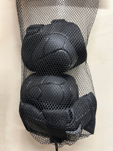 Set Black Knee + Elbow Protectors