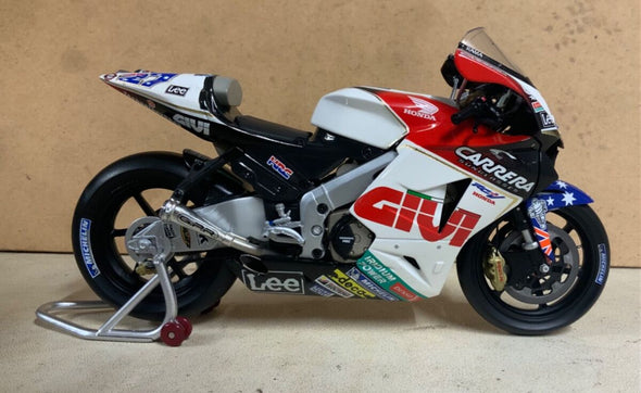 1:12 Minichamps Casey Stoner Honda RC211V MotoGP 2006 - RARE