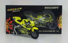 1:12 Minichamps #46 Valentino Rossi Honda NSR 500 Pre-Season Test Bike 2001