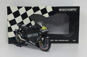1:12 Minichamps Yamaha YZR M1 Pre-Season Test 2004 Valentino Rossi - RARE