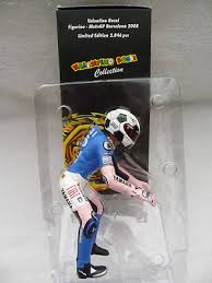 1:12 Minichamps Figurine Valentino Rossi Barcelona 2008 MotoGP + Tyre Stand