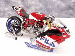 1:12 Minichamps #100 Neil Hodgson Fila Ducati 999R F03 WSB 1:12 Minichamps #100 Neil Hodgson Fila Ducati 999R F03 WSB