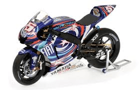 Model Bike 1:12 Minichamps #5 Colin Edwards Yamaha YZR M1 Laguna Seca 2007 - Pocketbike SA